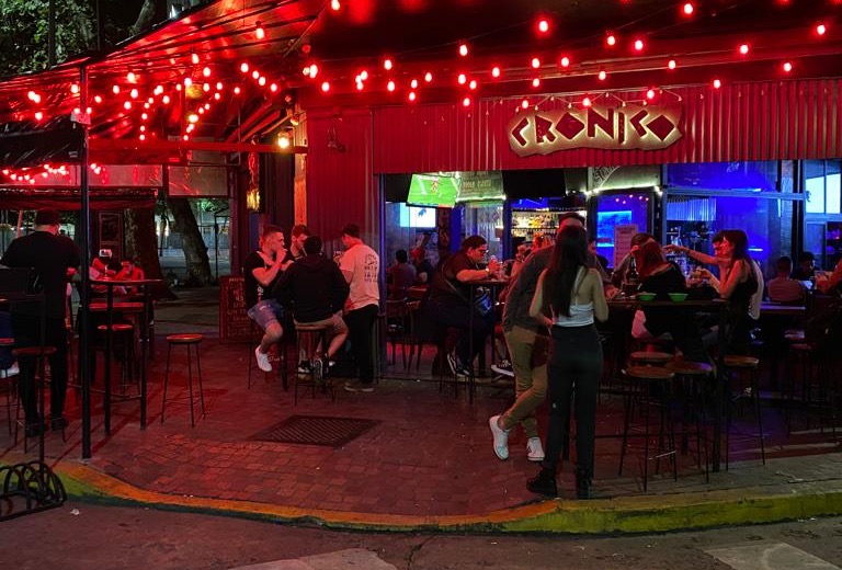 Cronico Bar storefront